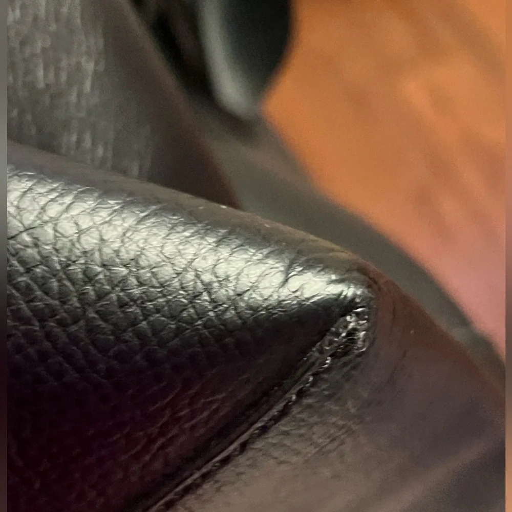 kate spade chic black